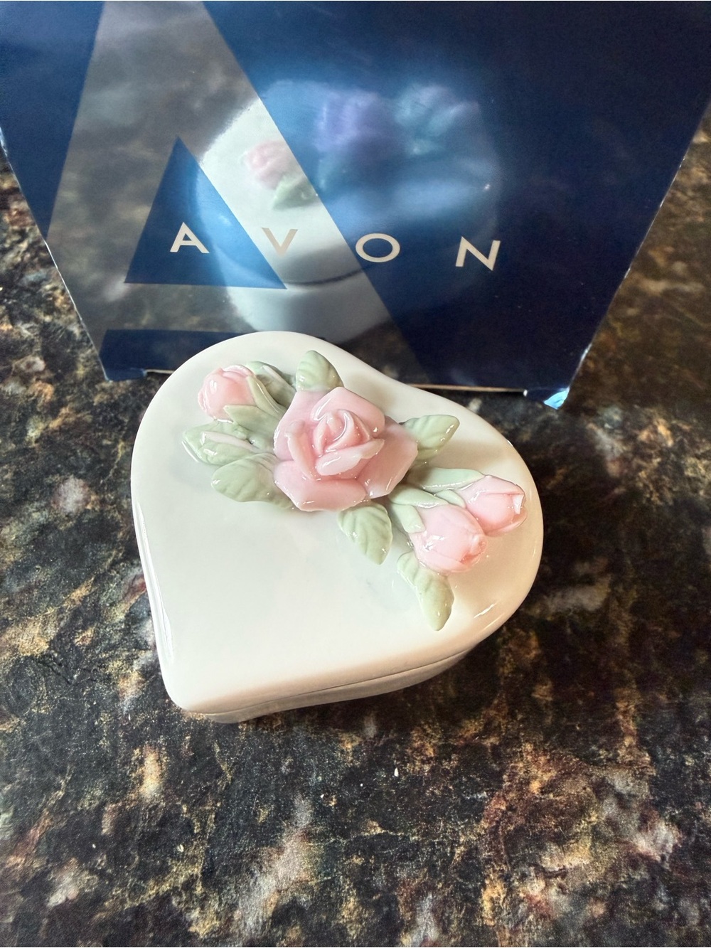 AVON Rhinestone Cross In Keepsake Box NEW 2004 - Picture 4 of 5